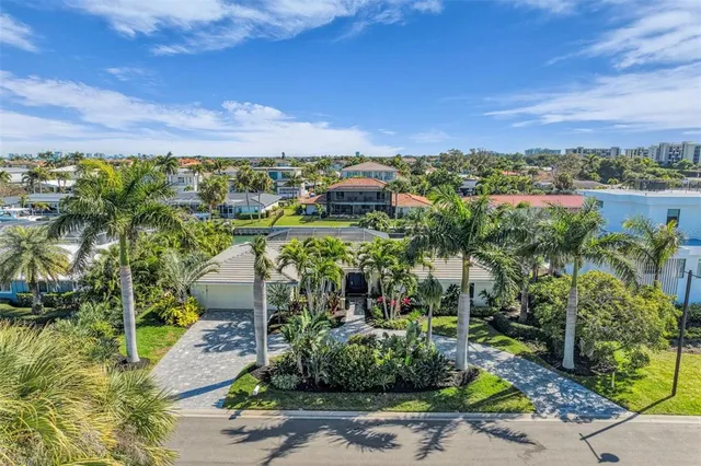 $2,299,000 | 520 Golf Links Lane, Longboat Key, FL 34228