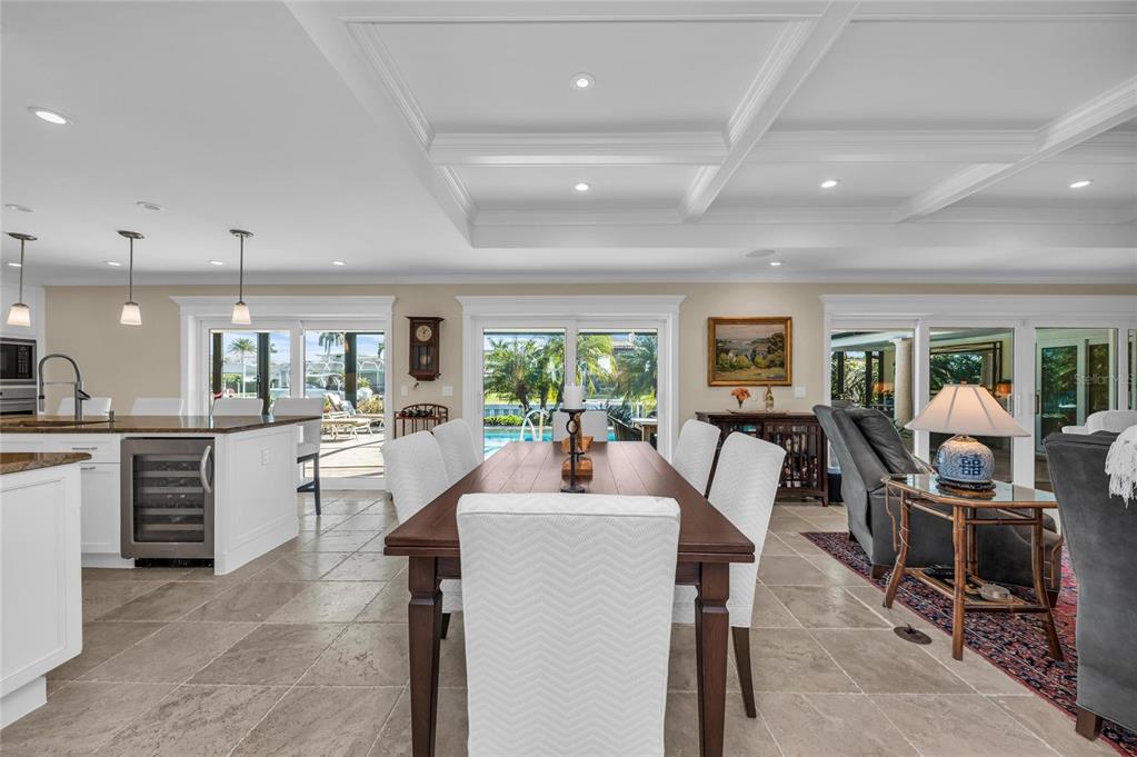 520 Golf Links Lane Longboat Key, FL 34228 - Photo 15 of 78