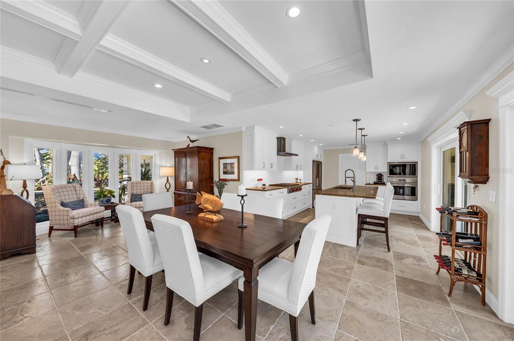 520 Golf Links Lane Longboat Key, FL 34228 - Photo 16 of 78