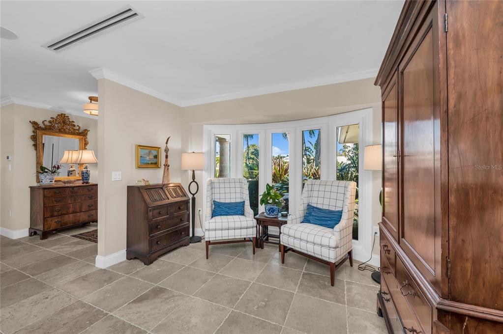 520 Golf Links Lane Longboat Key, FL 34228 - Photo 24 of 78