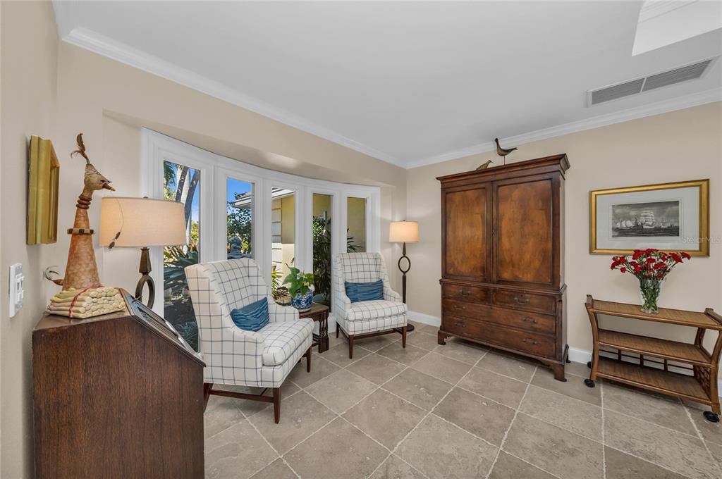 520 Golf Links Lane Longboat Key, FL 34228 - Photo 25 of 78