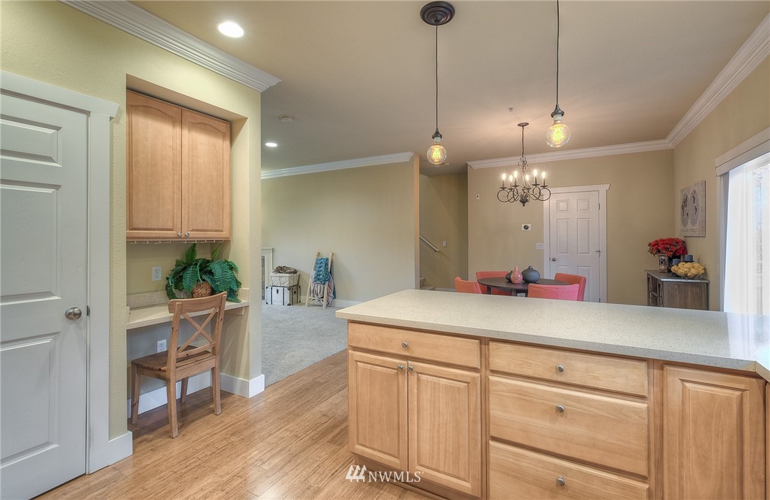 2019 Northeast 9th Court, Unit B Renton, WA 98056 - Photo 14 of 23 Gallery Image 14
