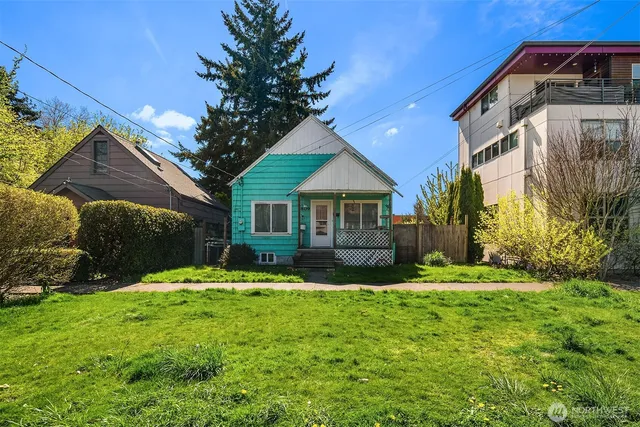 $650,000 | 809 South Orcas Street, Seattle, WA 98108
