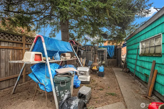 $650,000 | 809 South Orcas Street, Seattle, WA 98108