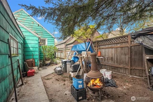 $650,000 | 809 South Orcas Street, Seattle, WA 98108