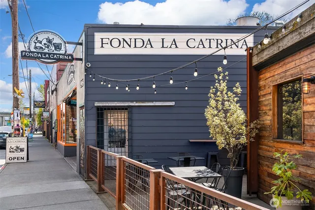 $650,000 | 809 South Orcas Street, Seattle, WA 98108