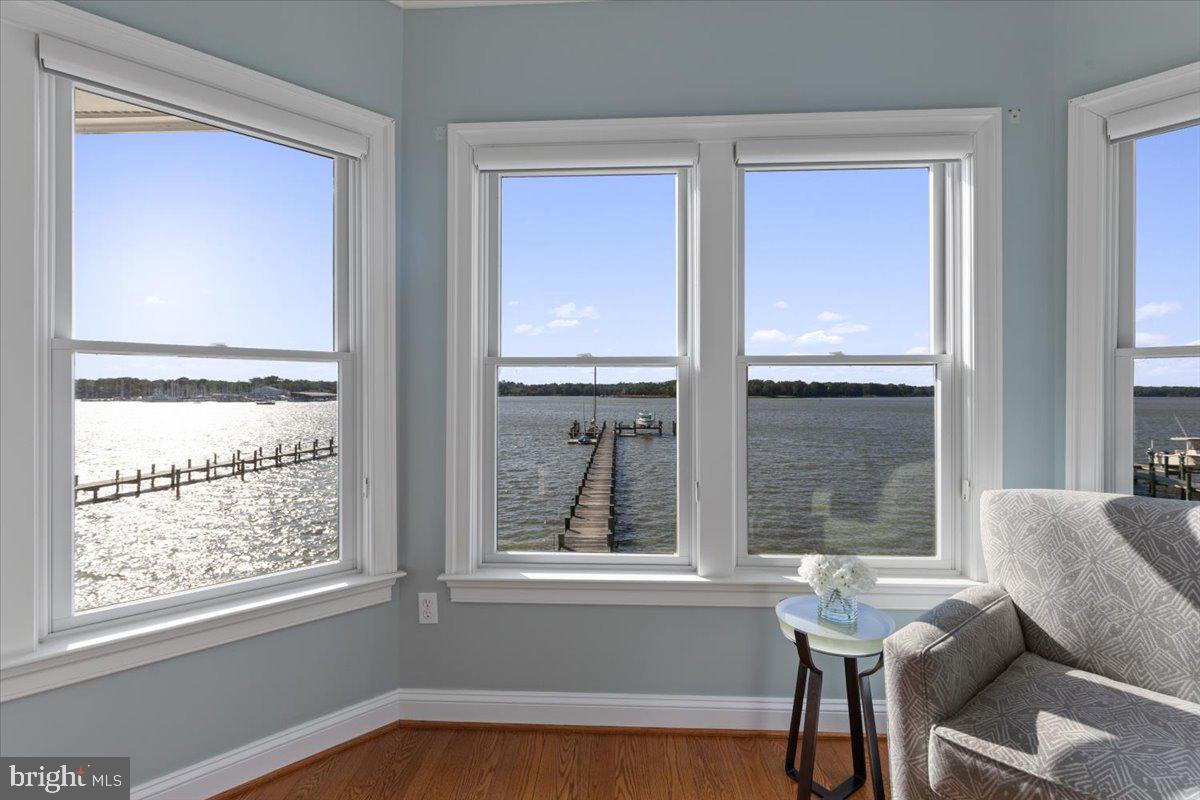 1100 Steamboat Road Shady Side, MD 20764 - Photo 33 of 81 a living room with furniture and a window