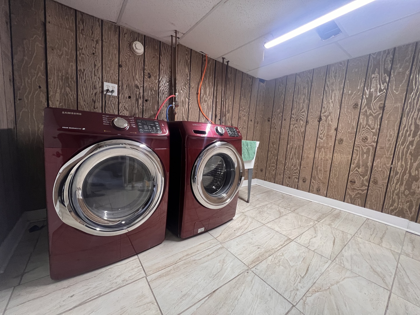 6528 South Sangamon Street Chicago, IL 60621 - Photo 10 of 14 a view of a storage & utility room with washer and dryer