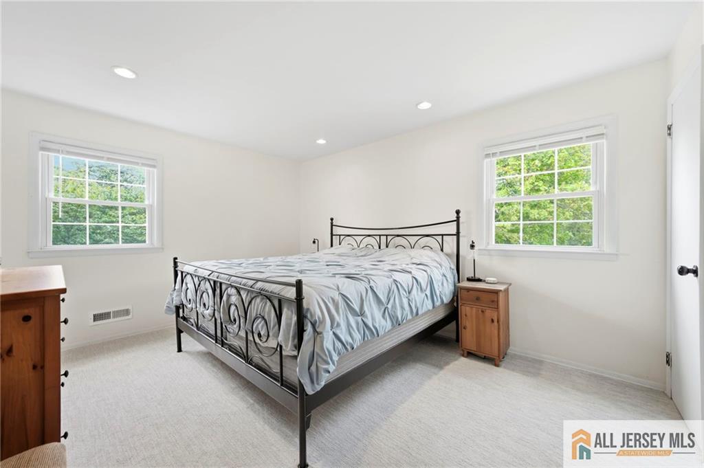 56 Ferris Road Edison, NJ 08817 - Photo 20 of 28