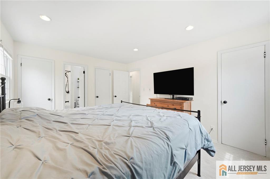 56 Ferris Road Edison, NJ 08817 - Photo 22 of 28