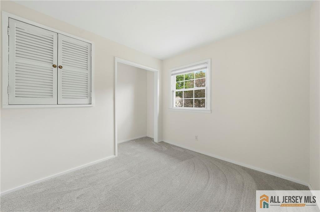 56 Ferris Road Edison, NJ 08817 - Photo 23 of 28