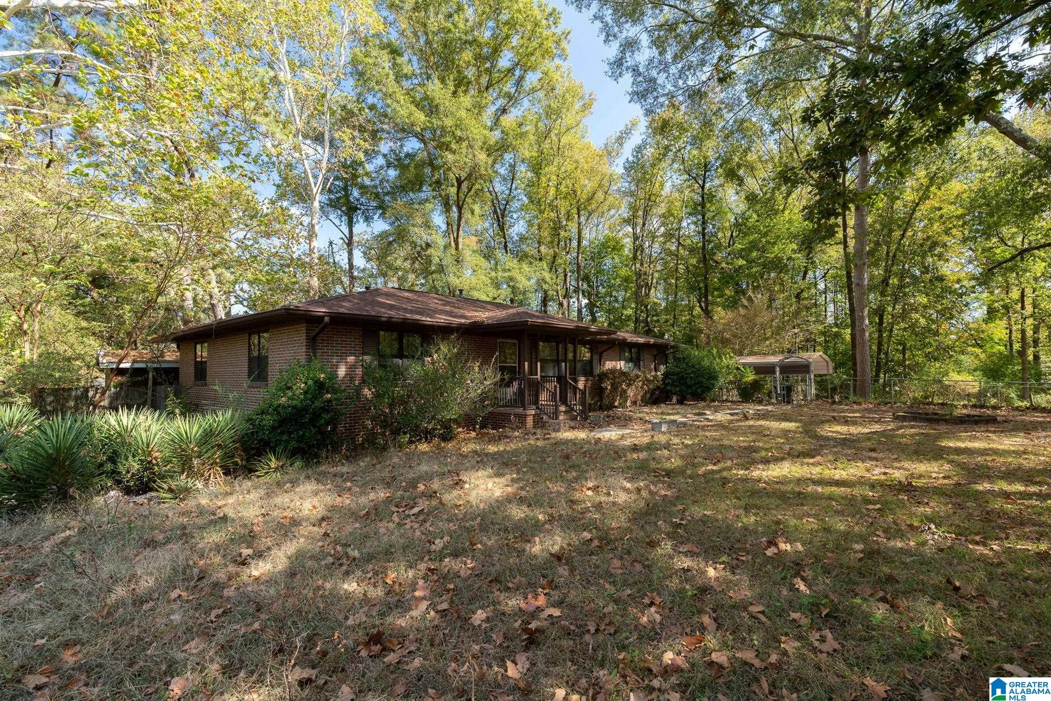 547 Springdale Road Mount Olive, AL 35117 - Photo 2 of 24