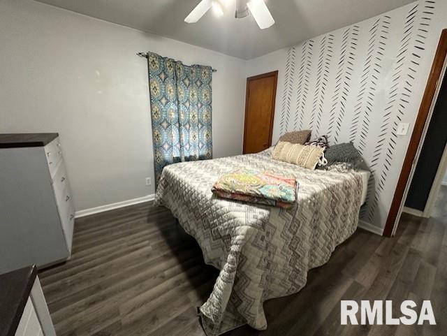 1844 Mound Road Jacksonville, IL 62650 - Photo 11 of 21 Gallery Image 11