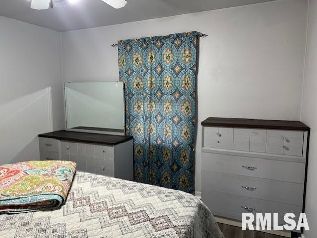 1844 Mound Road Jacksonville, IL 62650 - Photo 13 of 21 Gallery Image 13
