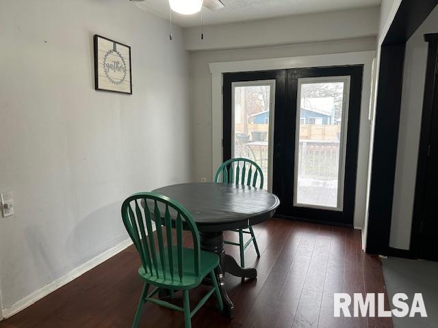 1844 Mound Road Jacksonville, IL 62650 - Photo 19 of 21 Gallery Image 19
