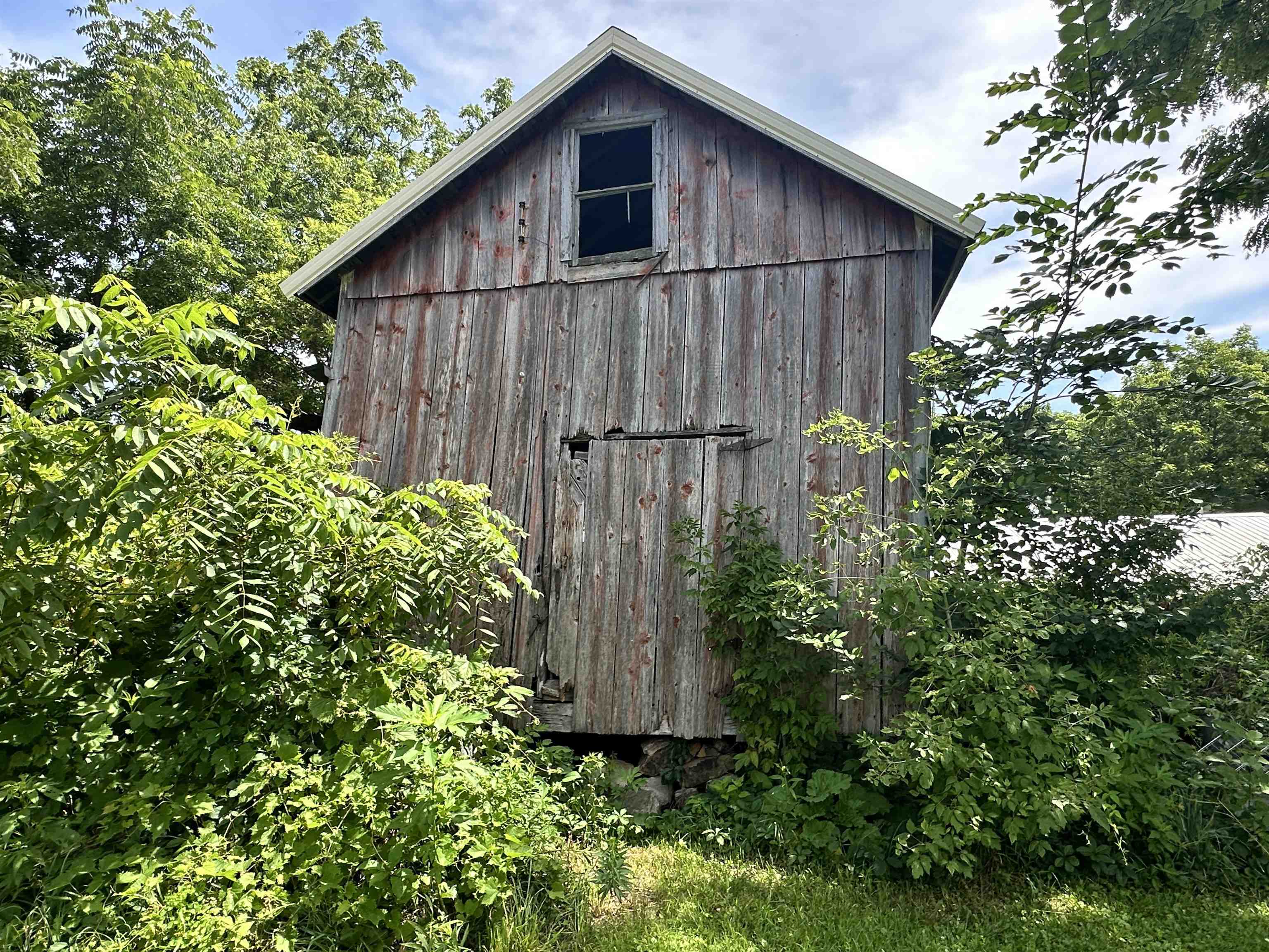 S1664 Farra Road La Valle, WI 53941 - Photo 37 of 88