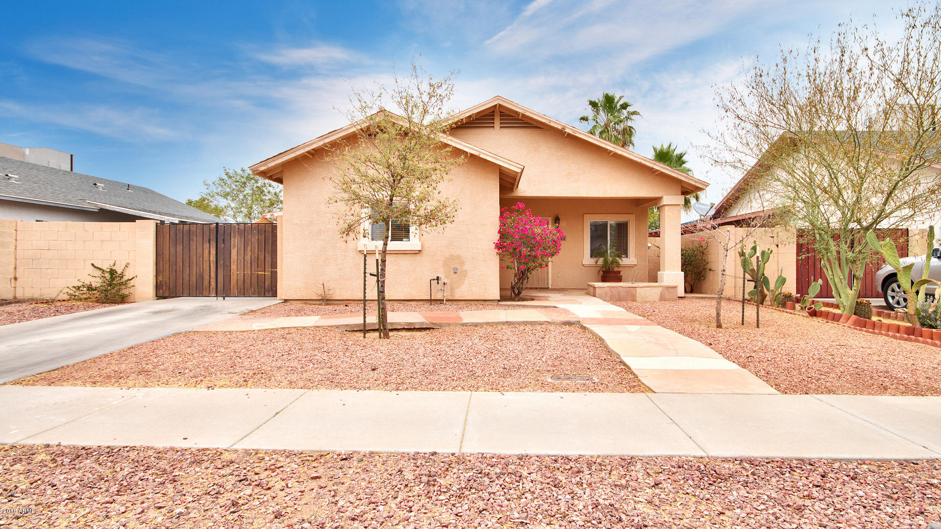 1338 East Apollo Road Phoenix, AZ 85042 - Photo 1 of 26 02