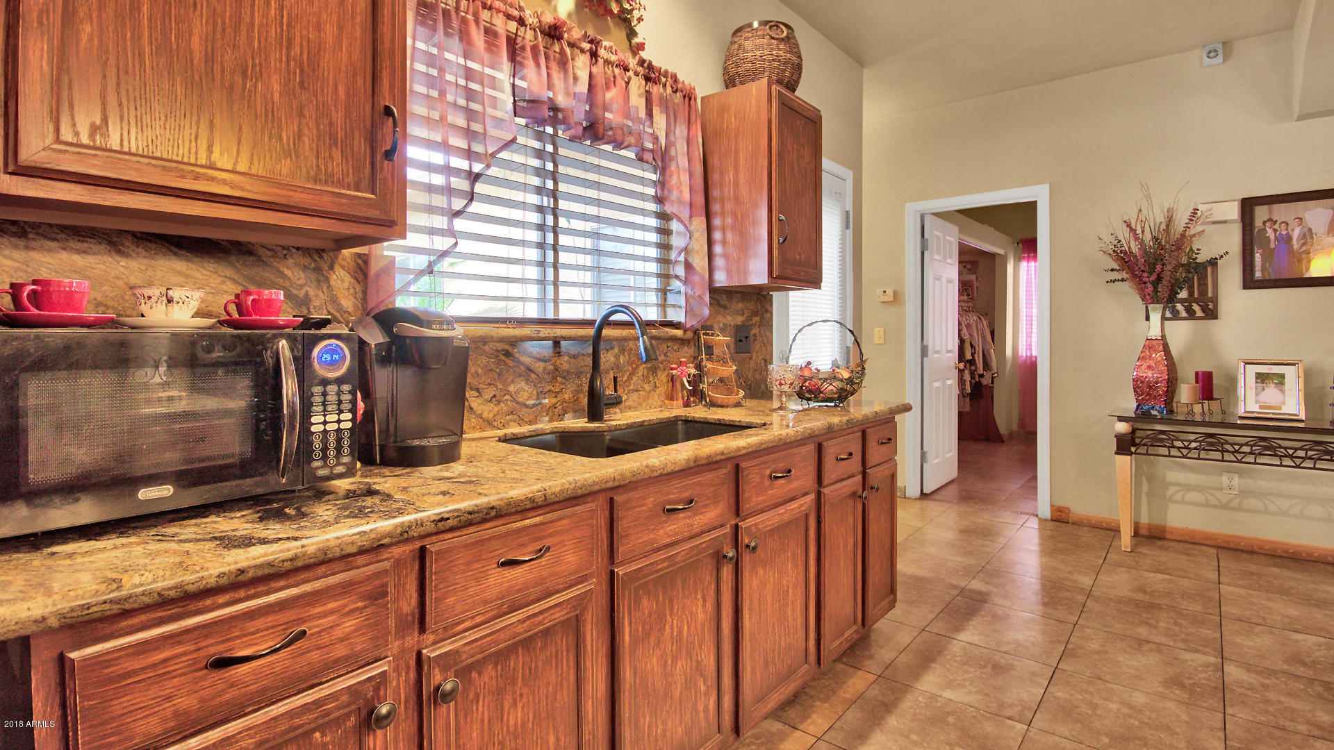 1338 East Apollo Road Phoenix, AZ 85042 - Photo 12 of 26 15
