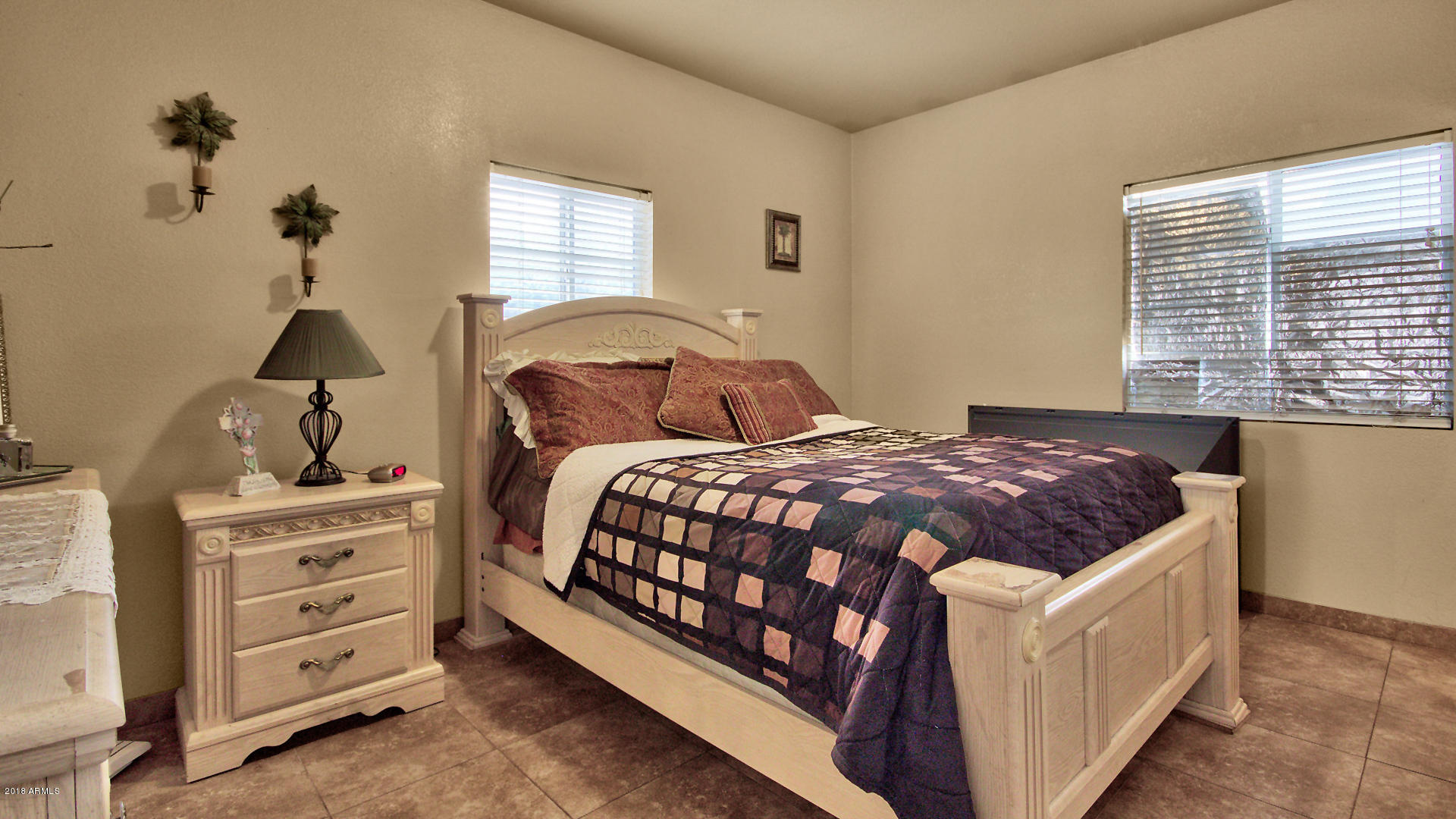 1338 East Apollo Road Phoenix, AZ 85042 - Photo 17 of 26 20