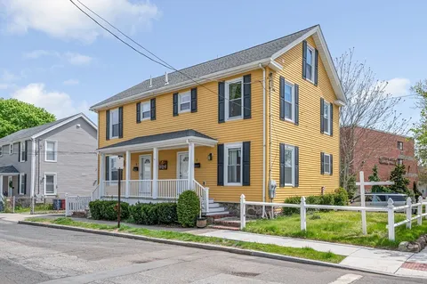 $679,000 | 1 Ravine Terrace, Unit 1, Melrose, MA 02176