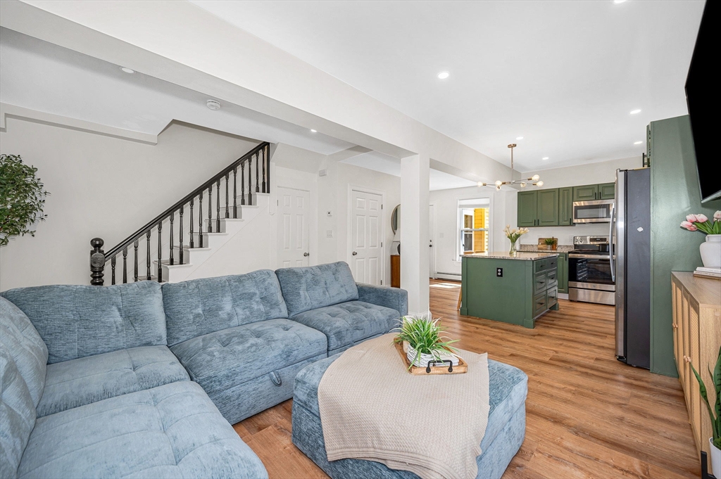 1 Ravine Terrace, Unit 1 Melrose, MA 02176 - Photo 6 of 29