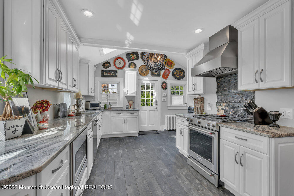 112 Pinckney Road Red Bank, NJ 07701 - Photo 20 of 77 038__dsc6218