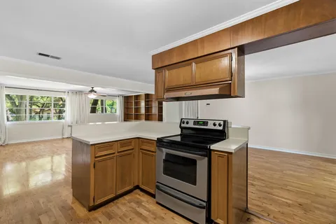 $395,000 | 1110 Hollybluff Street, Austin, TX 78753