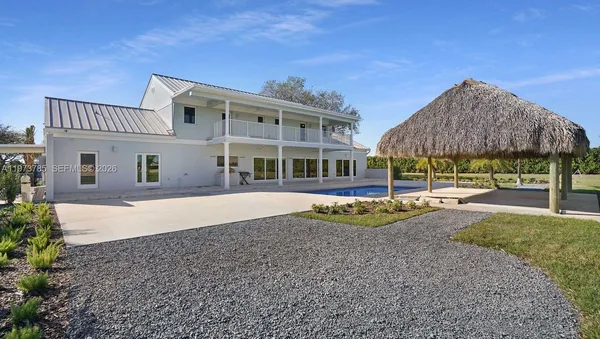 $3,195,000 | 25025 Southwest 202nd Avenue, Homestead, FL 33031
