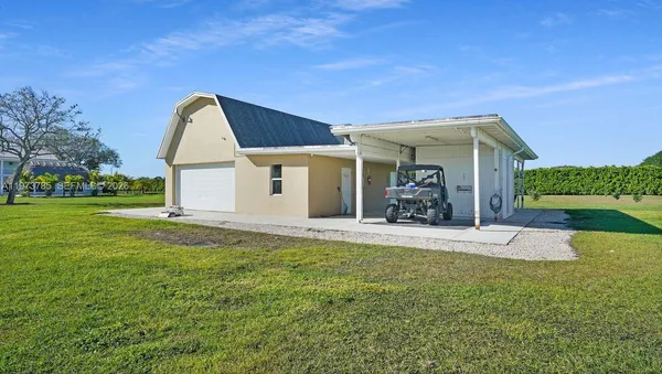 $3,195,000 | 25025 Southwest 202nd Avenue, Homestead, FL 33031