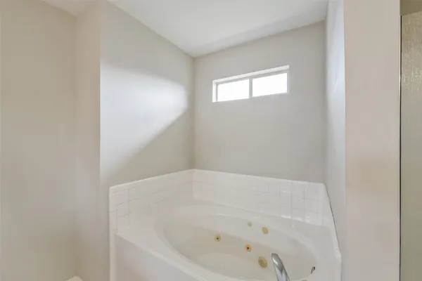 $1,950 | 3231 Stoneydale Lane, Spring, TX 77388