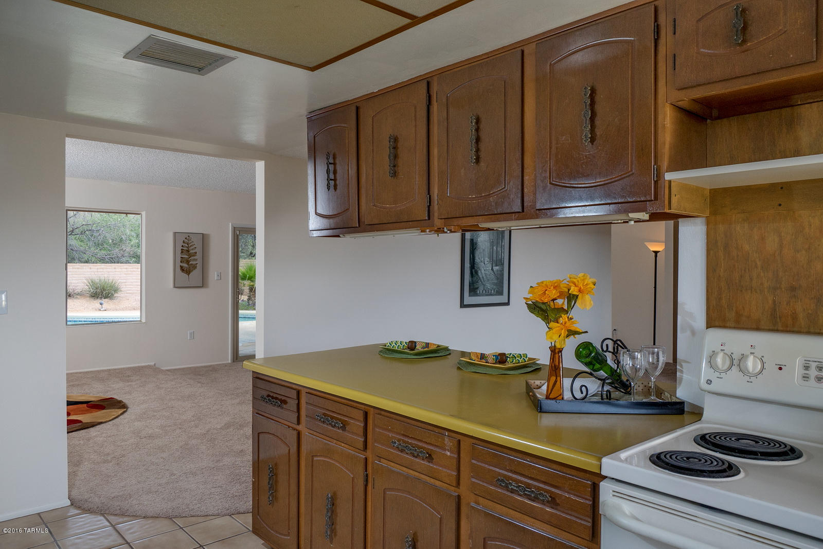 9405 East Ravine Trail Tucson, AZ 85749 - Photo 5 of 23