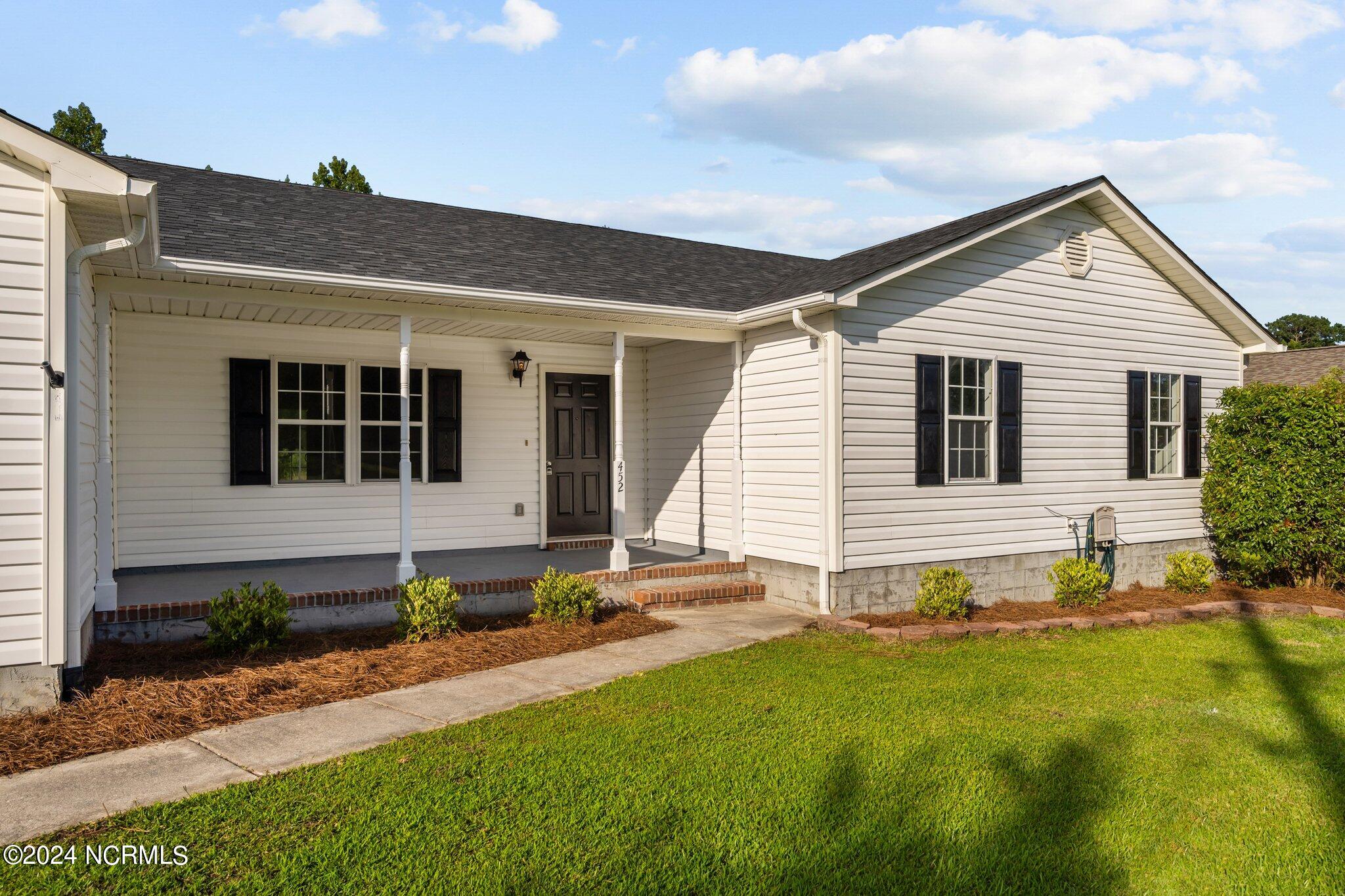 452 High Hill Road Jacksonville, NC 28540 - Photo 4 of 50 4-web-or-mls-04