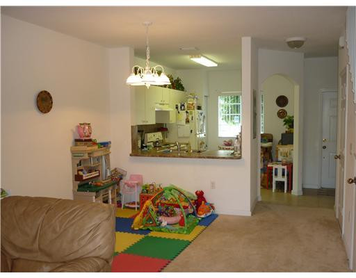 5926 Riverside Avenue, Unit 5926 Tamarac, FL 33321 - Photo 7 of 9 Den/Family/Great Room
