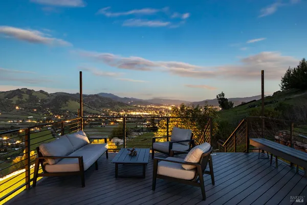 $2,699,000 | 3942 Shelter Glen Way, Santa Rosa, CA 95404