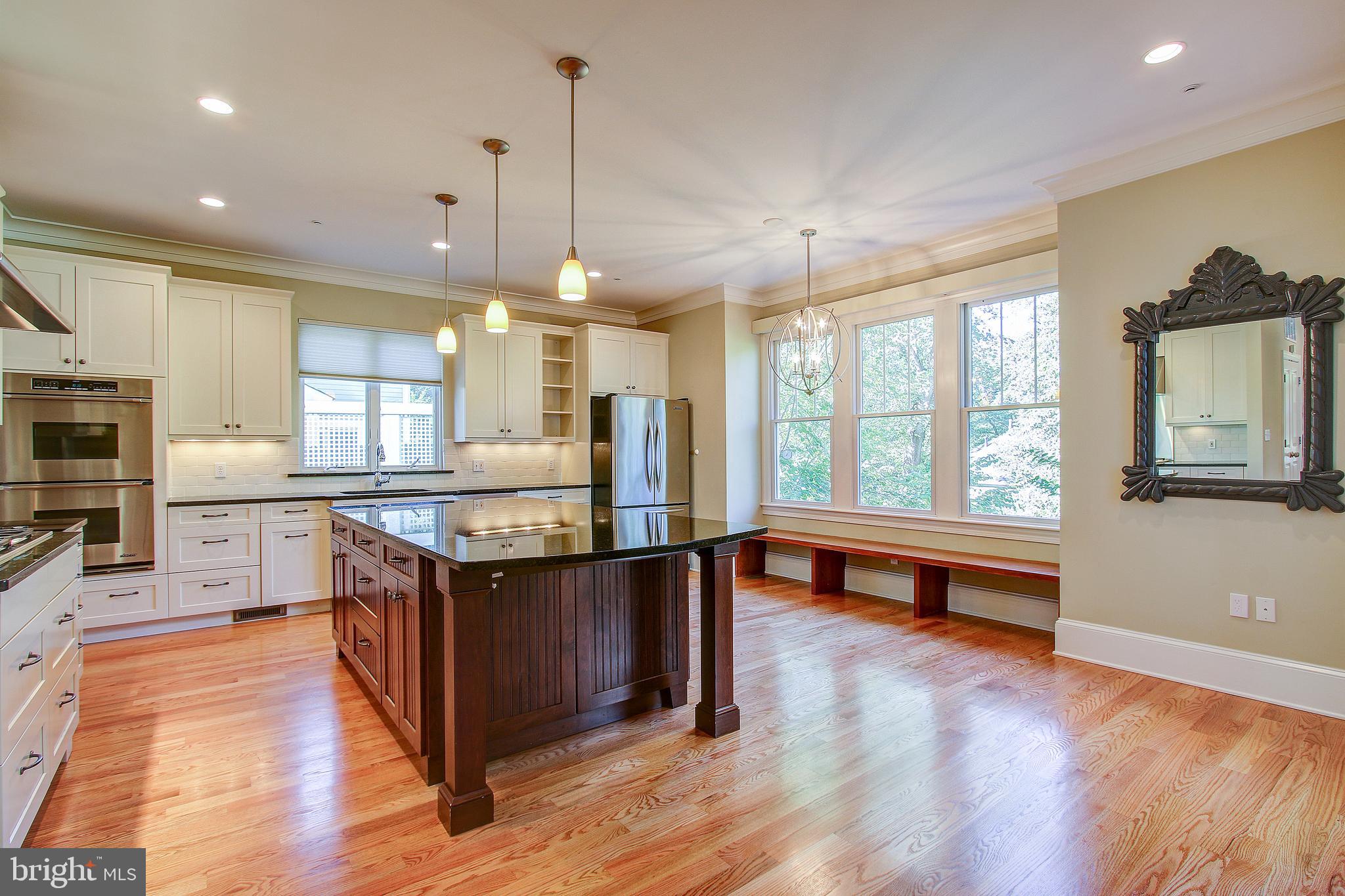 6604 Pyle Road Bethesda, MD 20817 - Photo 12 of 50 LARGE KITCHEN OVERLOOKS BACKYARD