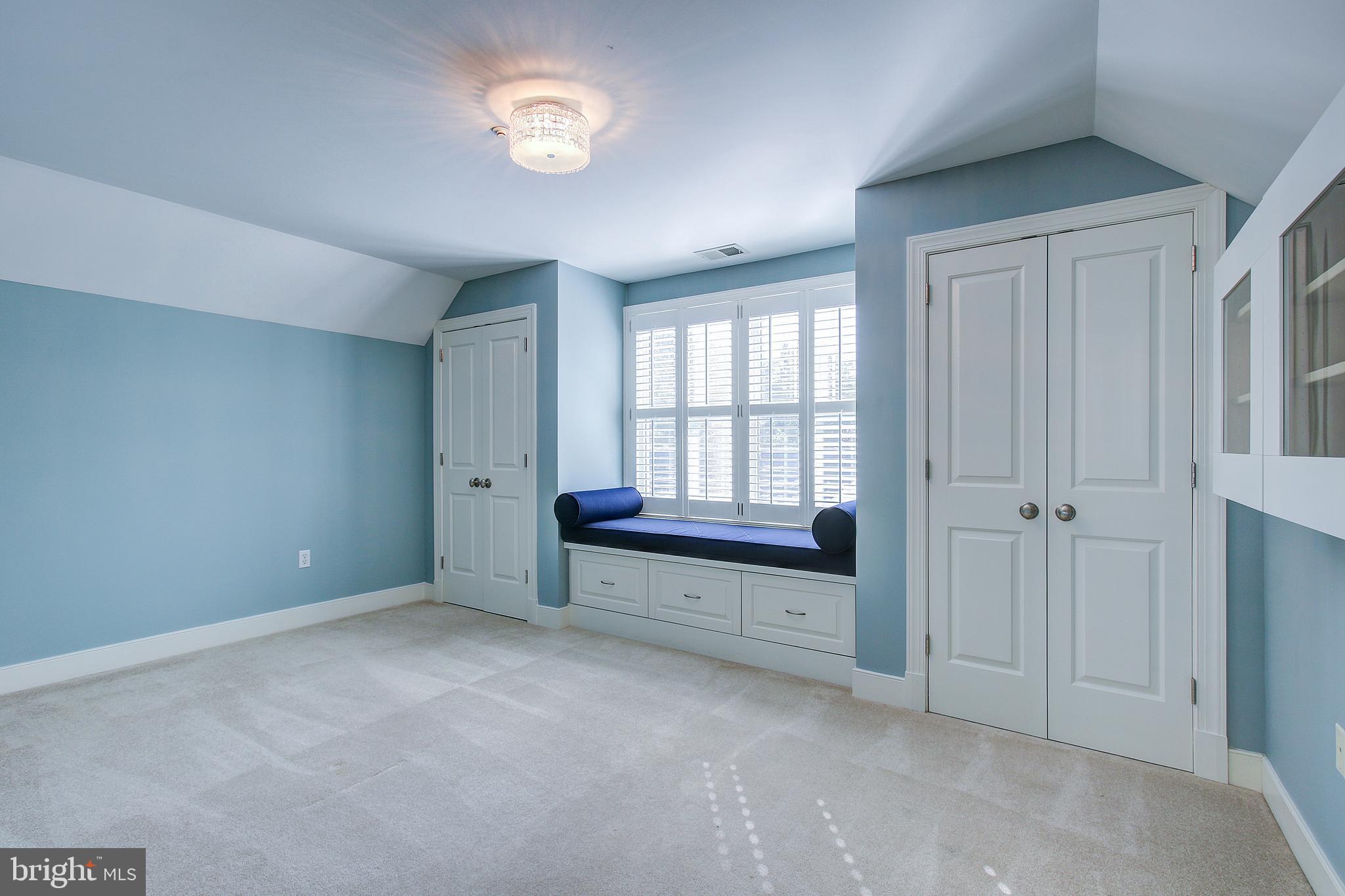 6604 Pyle Road Bethesda, MD 20817 - Photo 38 of 50 4TH LEVEL -- BEDROOM #5