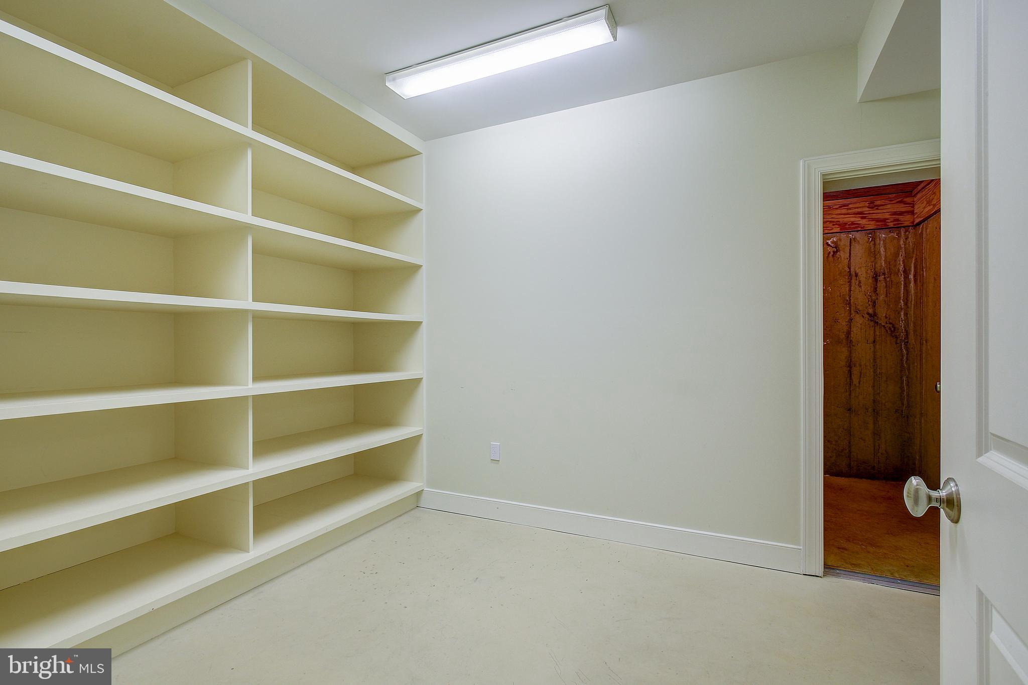 6604 Pyle Road Bethesda, MD 20817 - Photo 45 of 50 OFFICE/STORAGE/BONUS ROOM