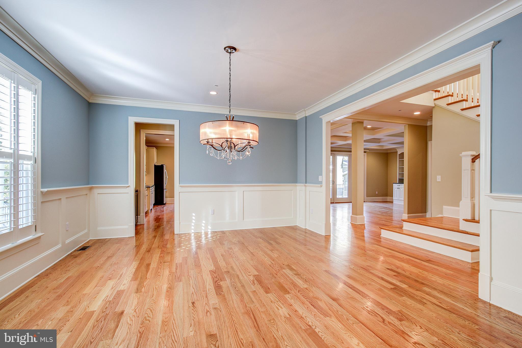 6604 Pyle Road Bethesda, MD 20817 - Photo 6 of 50 DINING ROOM W/WAINSCOTING & CHAIR RAIL