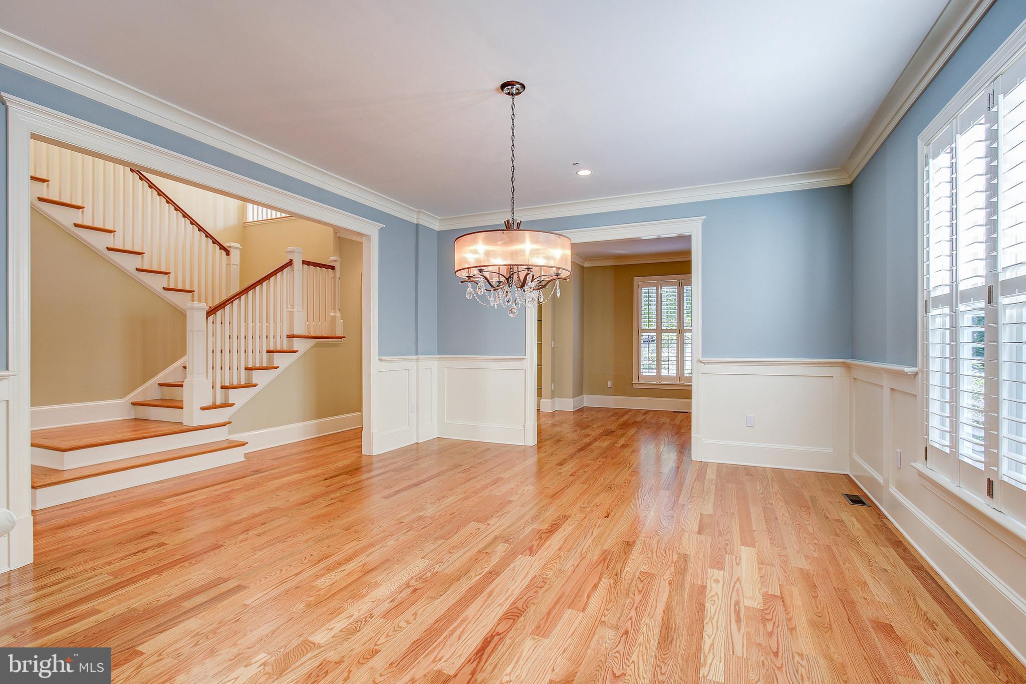 6604 Pyle Road Bethesda, MD 20817 - Photo 7 of 50 DINING ROOM OPENS TO FORMAL LIVING ROOM
