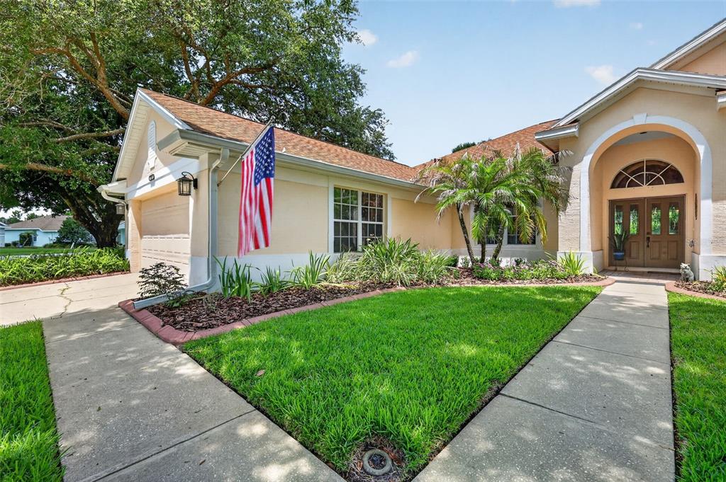 8059 Laurel Ridge Drive Mount Dora, FL 32757 - Photo 3 of 48