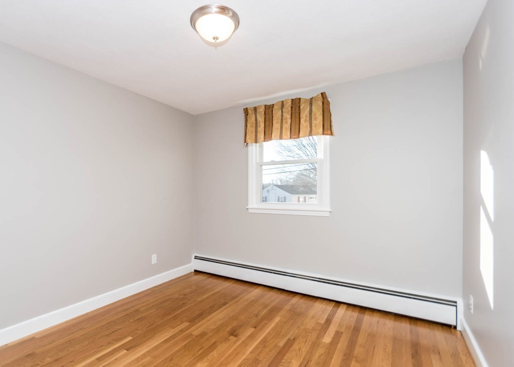 120 Kingston Road Waltham, MA 02451 - Photo 16 of 30
