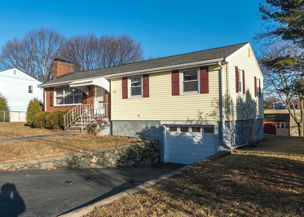 120 Kingston Road Waltham, MA 02451 - Photo 3 of 30