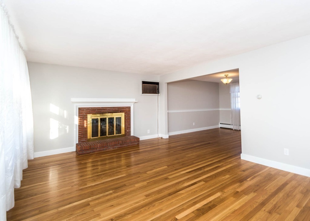 120 Kingston Road Waltham, MA 02451 - Photo 8 of 30