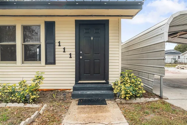 a view of a entryway door of the house