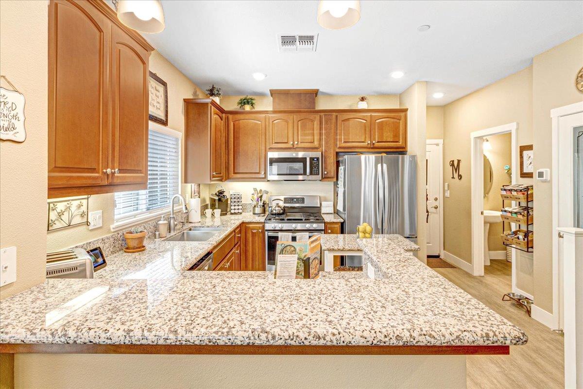 12833 Rogge Village Loop Salinas, CA 93906 - Photo 17 of 55