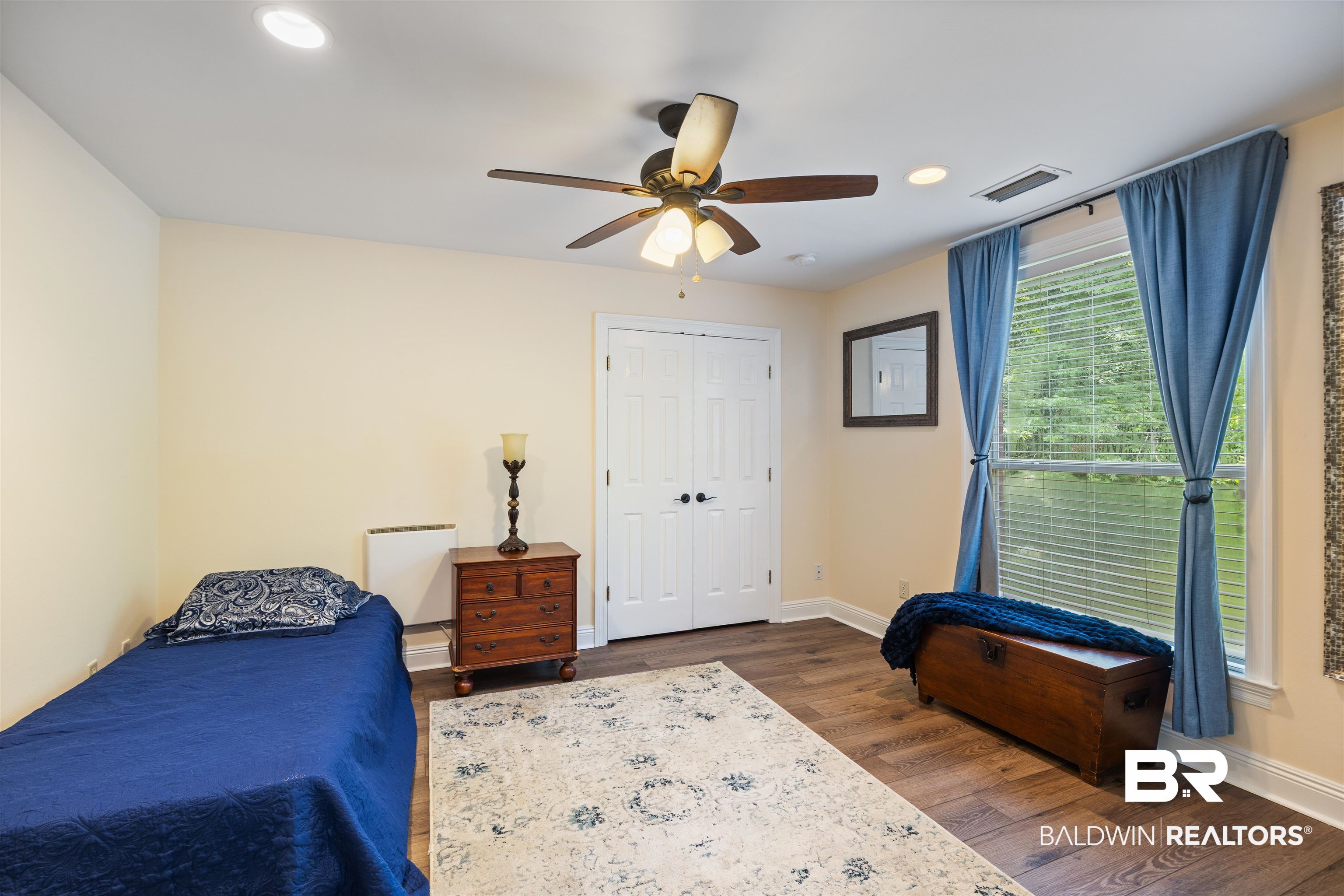 230 General Canby Loop Daphne, AL 36527 - Photo 30 of 71 Guest Ensuite
