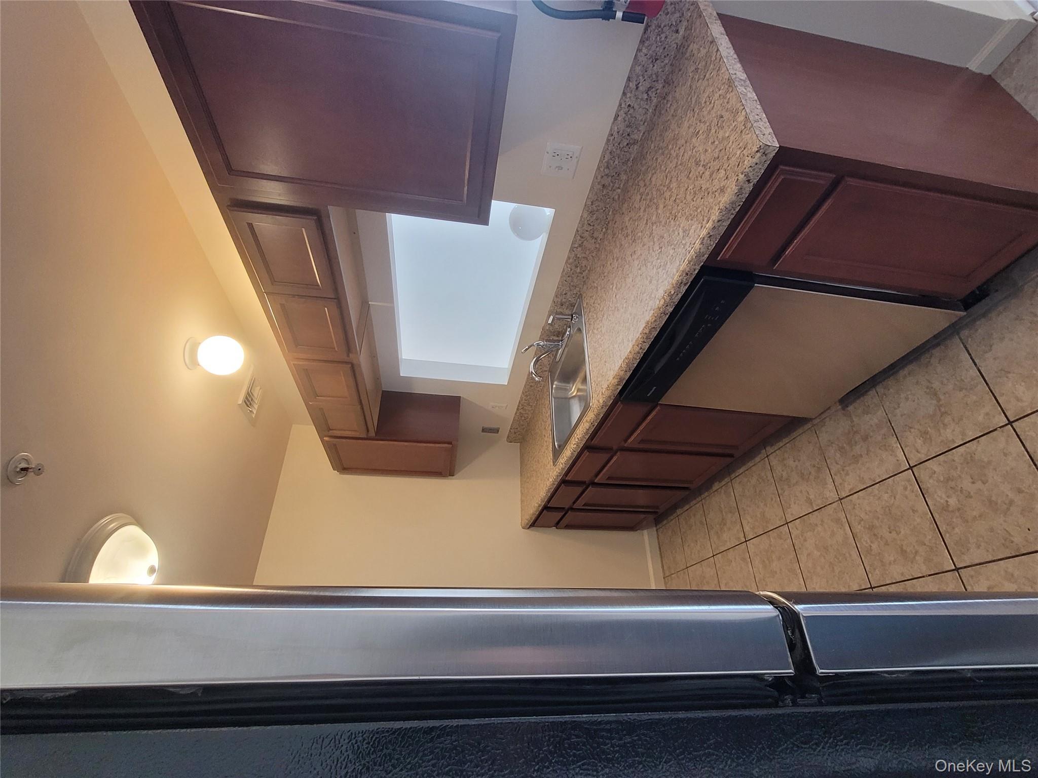 123 Ruth Court, Unit D Middletown, NY 10940 - Photo 3 of 15