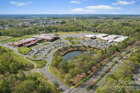 $295,000 | 8348 Highland Glen Drive, Charlotte, NC 28269