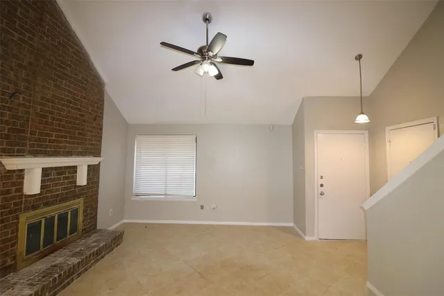 $1,900 | 3708 Fort Hunt Drive, Arlington, TX 76016