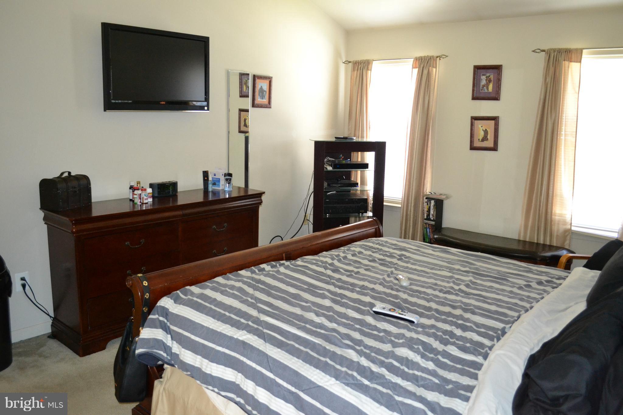 6905 Richardson Road Baltimore, MD 21207 - Photo 16 of 30 Bedroom (Master)
